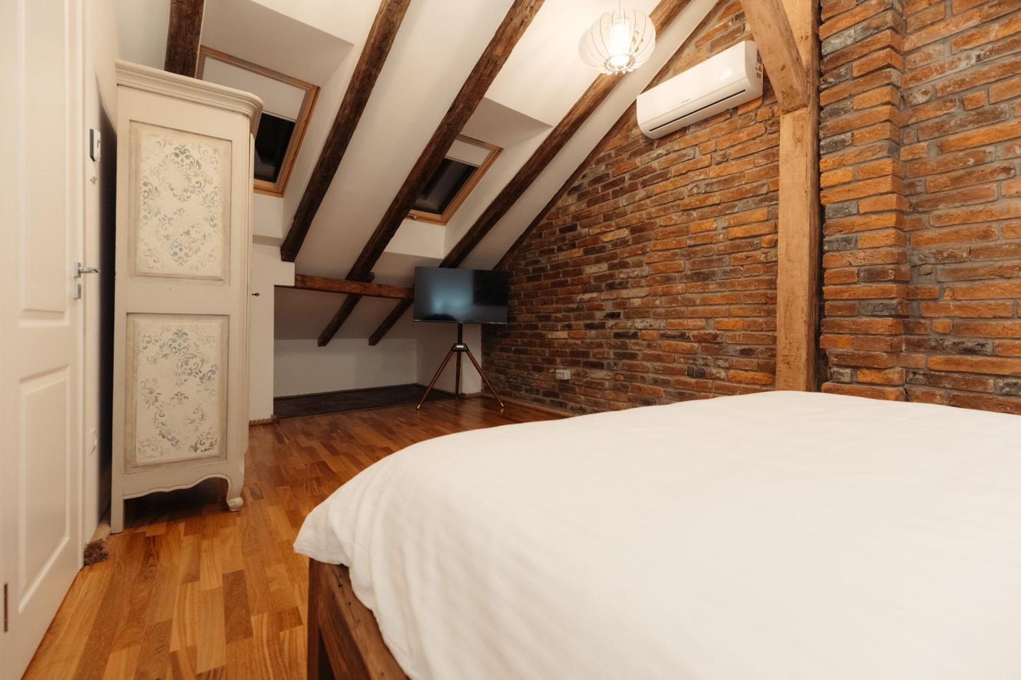 Aparthotel Casa 1901 Baia Mare Exterior foto